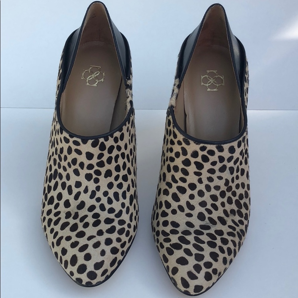 Ann Taylor Ankle Bootie Calf HairAnimal Print NWOB - Picture 2 of 8